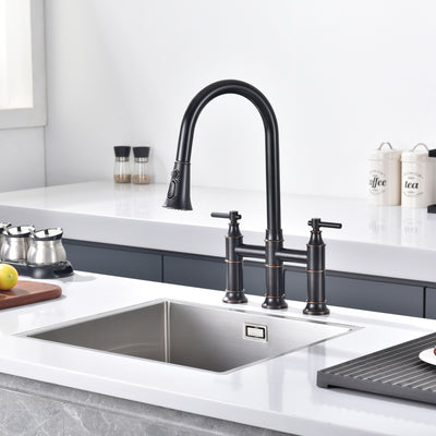 Torneira de cozinha SUMERAIN Bridge com pulverizador pull down, torneira para pia de cozinha com 3 furos, torneira de 2 alças de 8 polegadas para pia de cozinha, aço inoxidável, bronze polido com óleo
