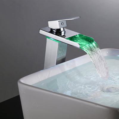 Torneira para pia de banheiro de furo único com bico de mudança de cor LED em cascata